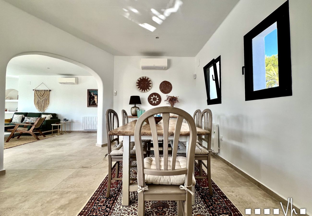 Villa in Moraira - ACACIAS - Modern villa for 6 persons in Moraira