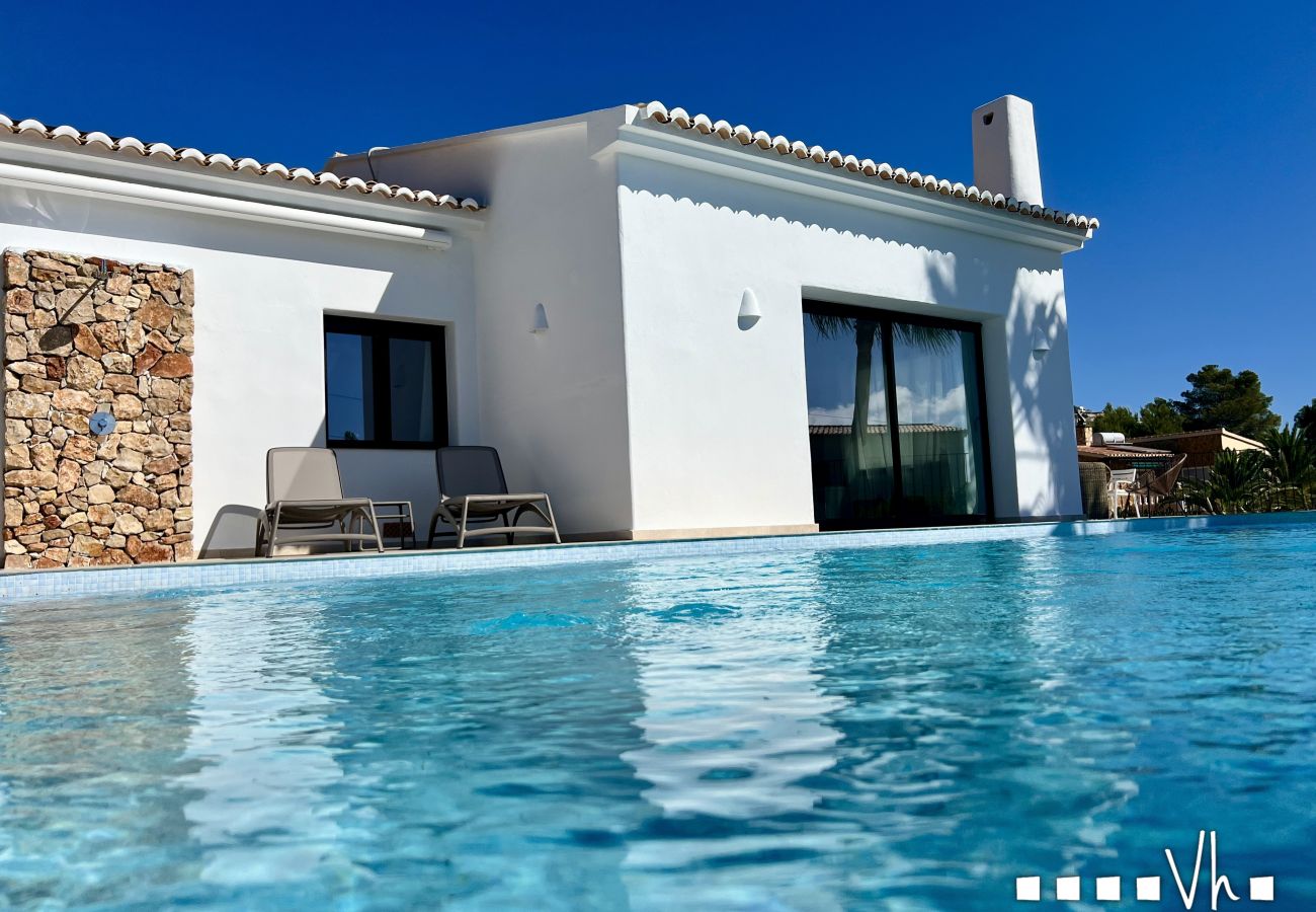 Villa in Moraira - ACACIAS - Modern villa for 6 persons in Moraira