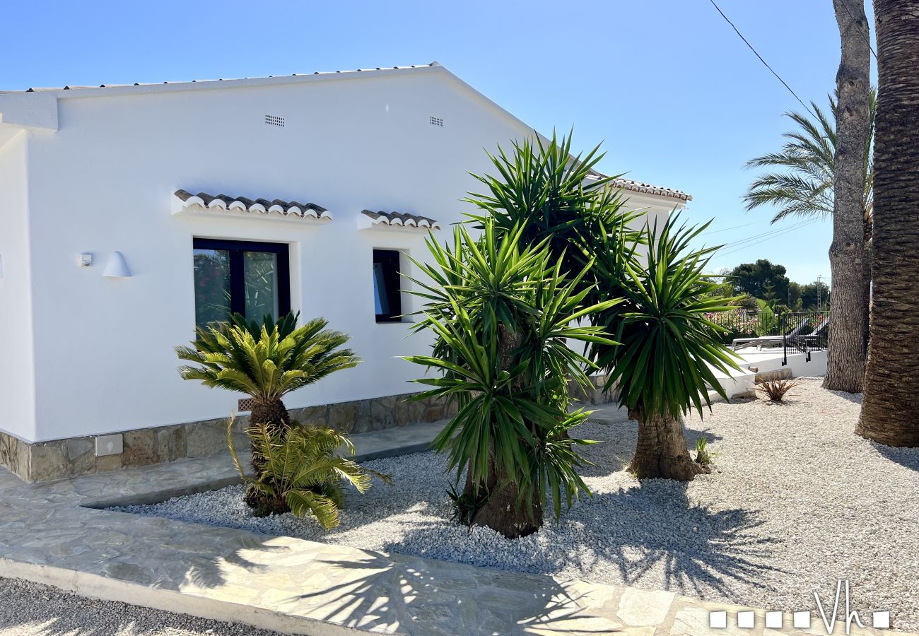 Villa in Moraira - ACACIAS - Modern villa for 6 persons in Moraira