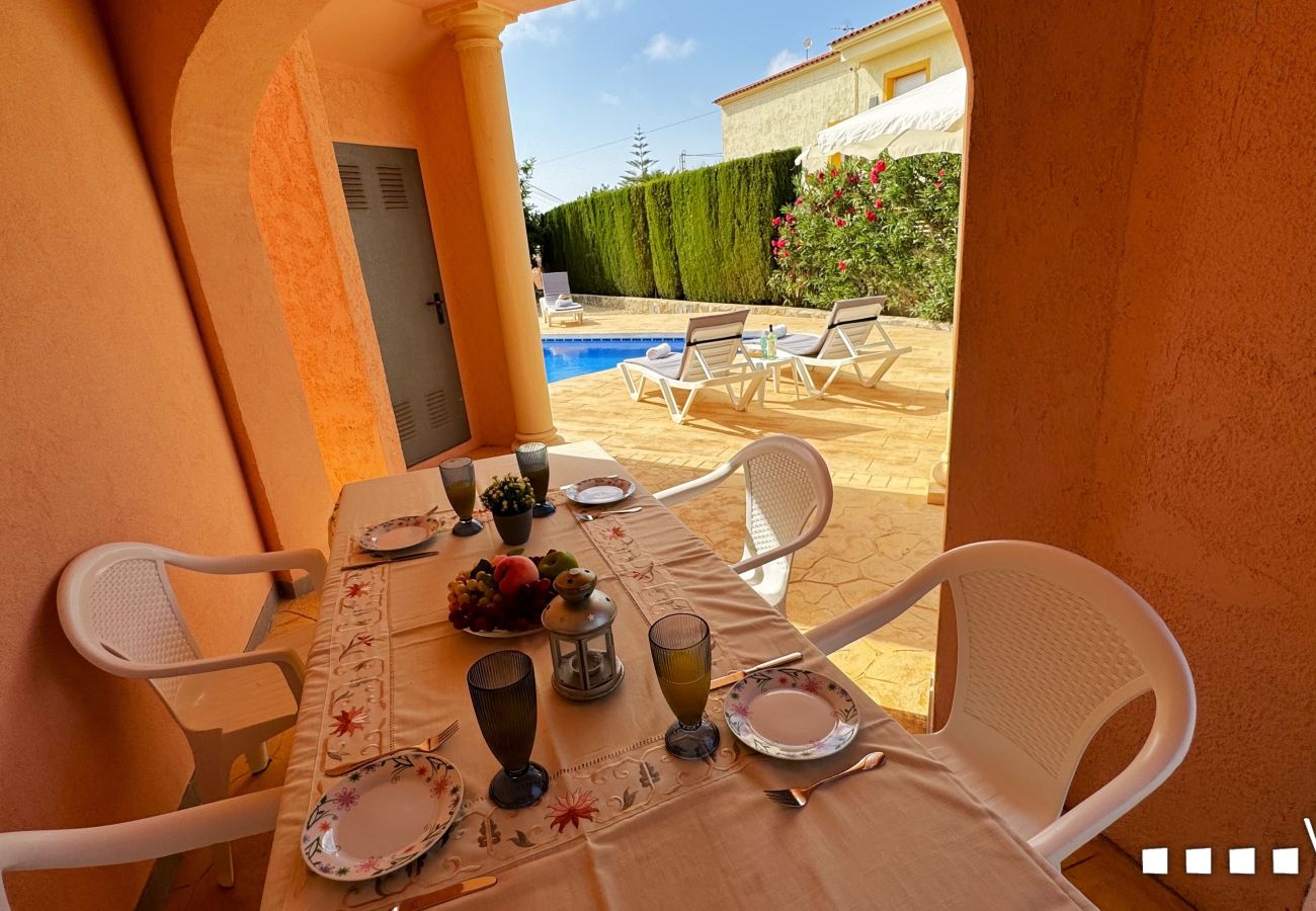 Villa in Calpe / Calp - CASA FLORIDA - Beautiful villa for 4 persons in Calpe