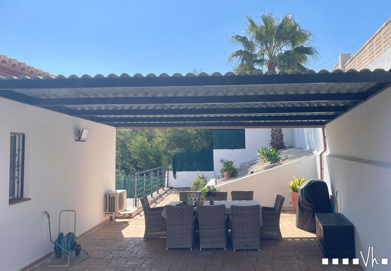 Villa in Benissa - Contemporary luxury villa in Benissa for 8 people · Private pool, air conditioning and panoramic views  · Dream House