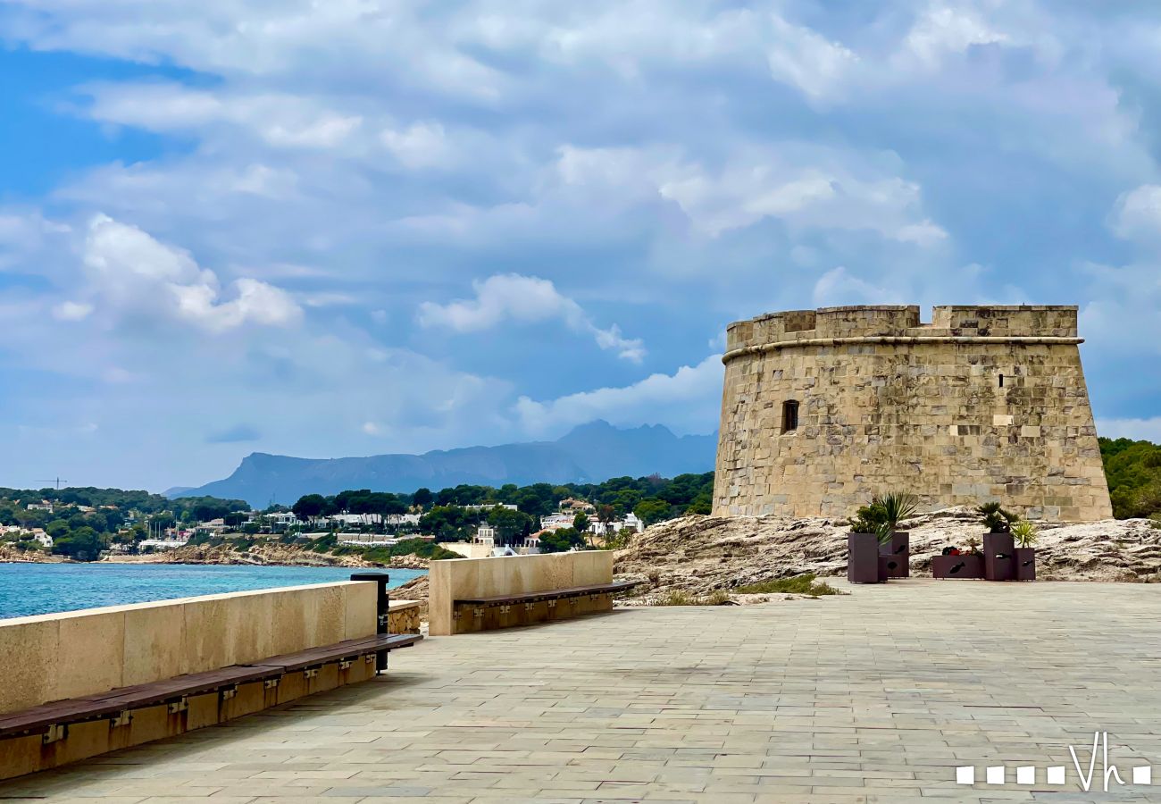 Apartment in Moraira - Apartamento del Puerto : Mediterranean essence in the heart of Moraira