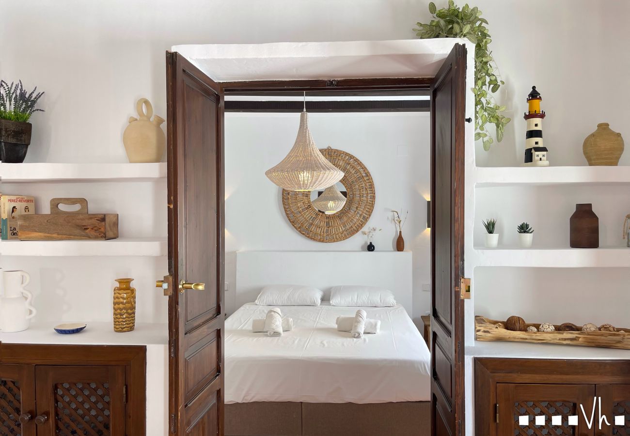 Apartment in Moraira - Apartamento del Puerto : Mediterranean essence in the heart of Moraira