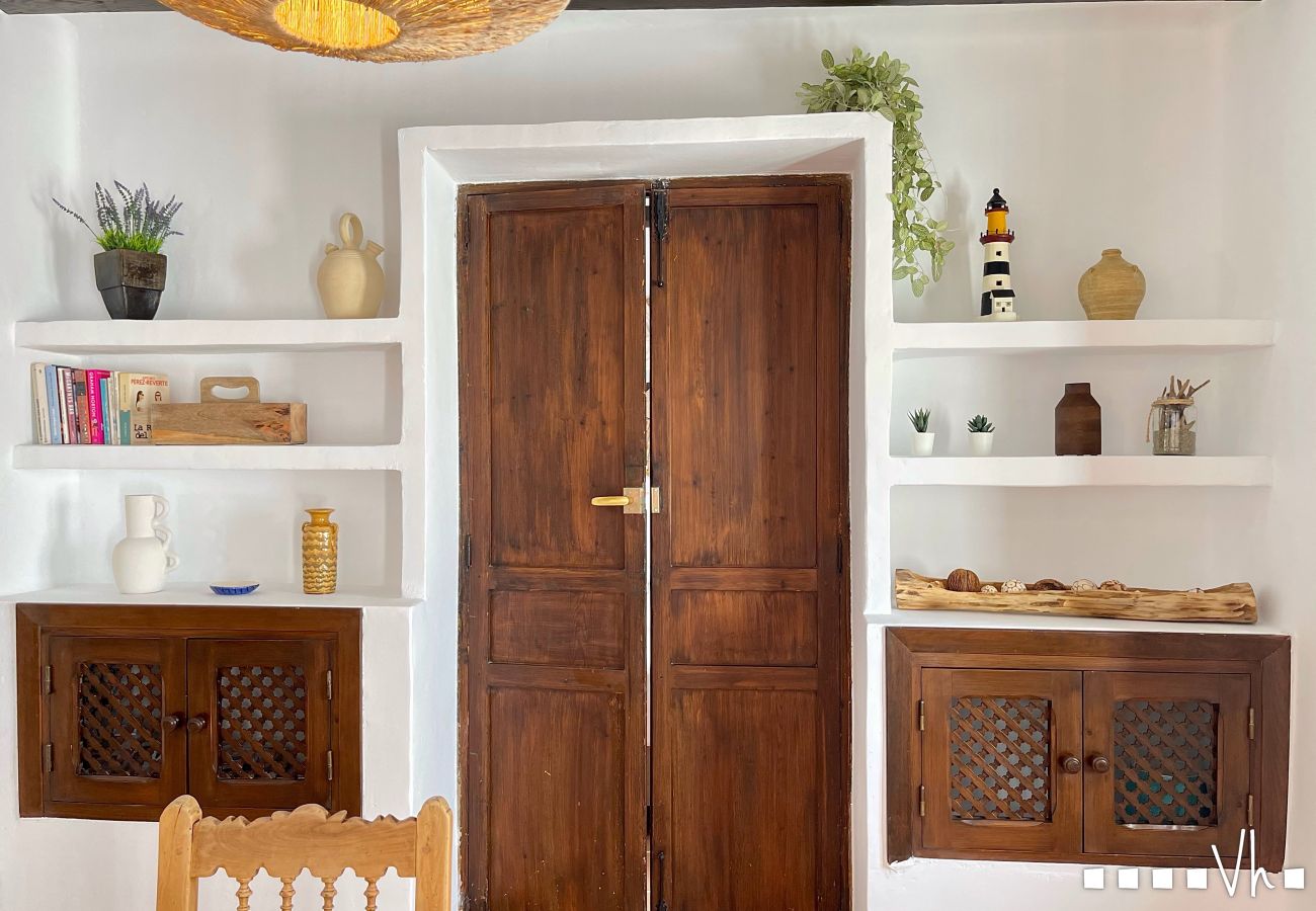 Apartment in Moraira - Apartamento del Puerto : Mediterranean essence in the heart of Moraira