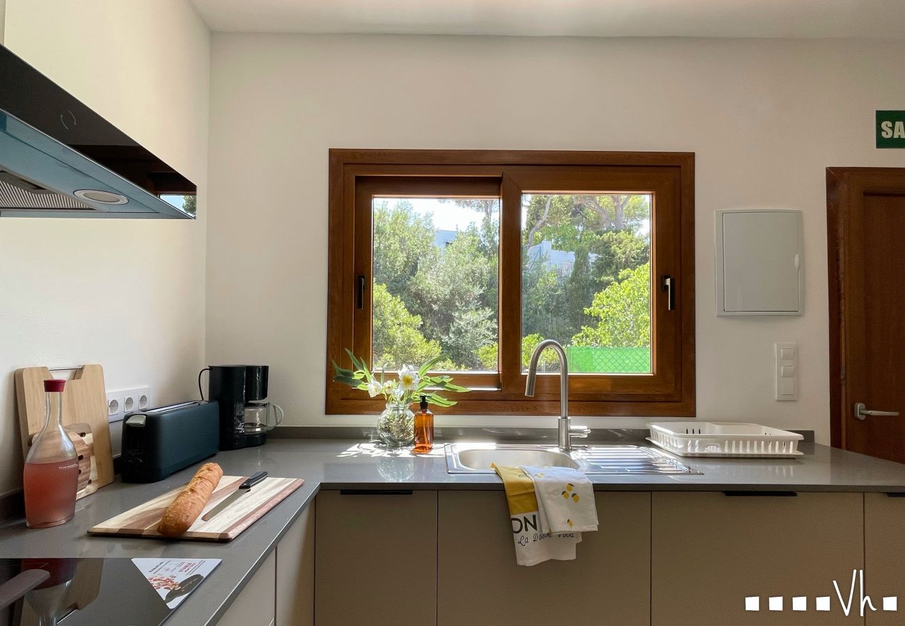 Villa in Moraira - EL RACONET -  villa just 700 metres from the sea.