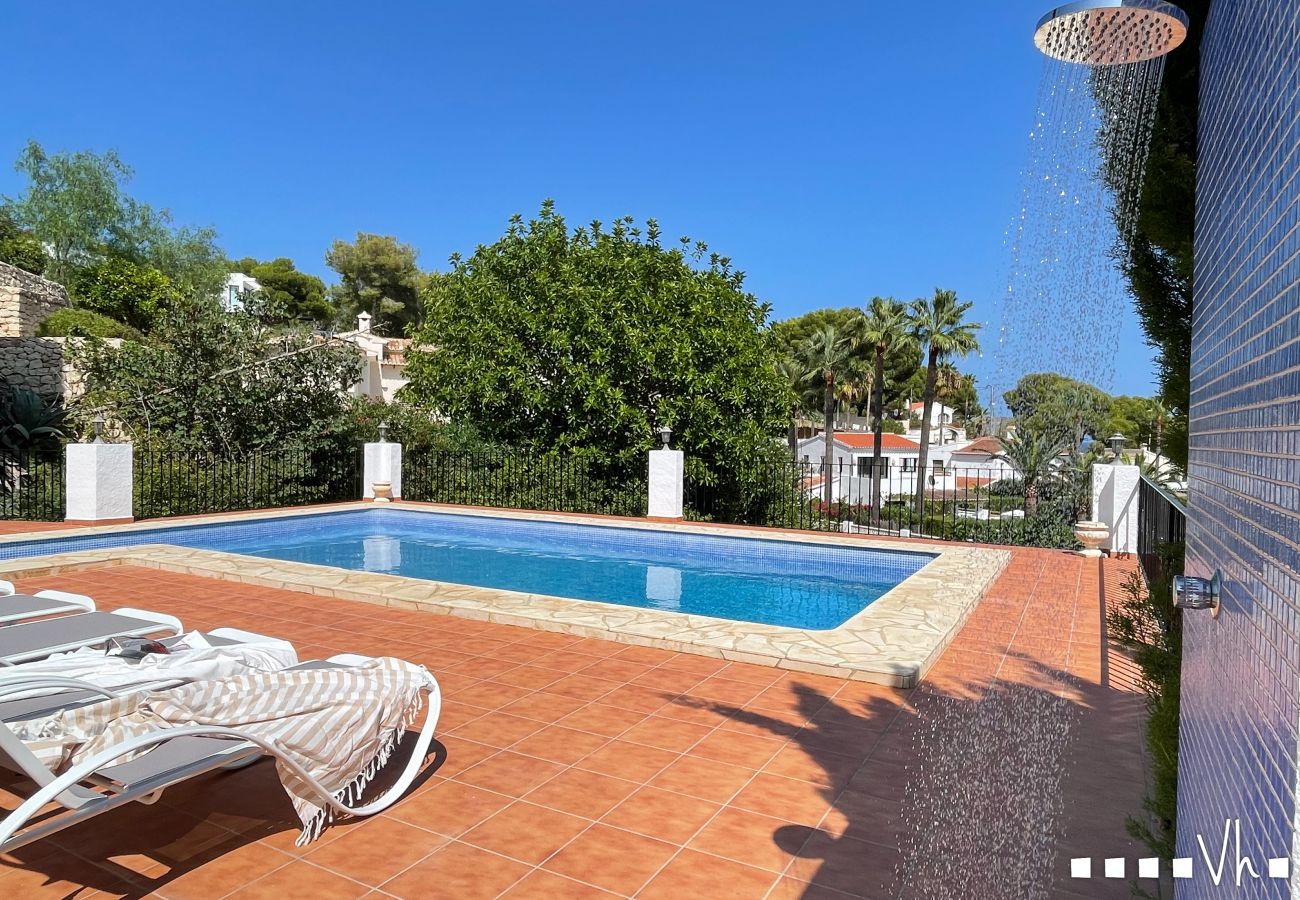 Villa in Moraira - EL RACONET -  villa just 700 metres from the sea.