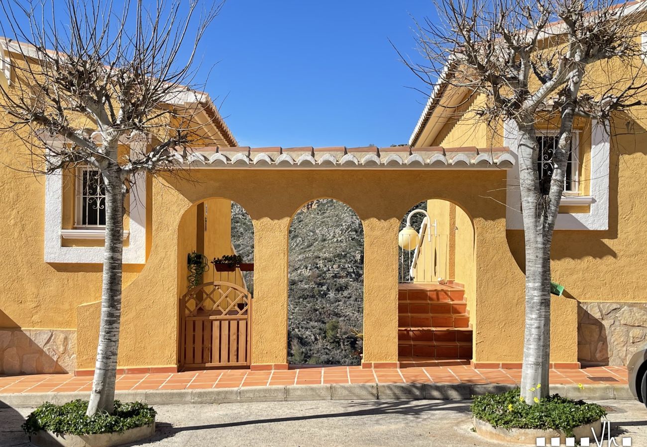 Bungalow in Benitachell - Bungalow with stunning mountain views - SASKIA