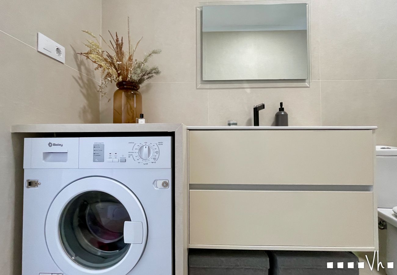 Villa in Teulada - Elegant Villa in Moraira for 6 · Private Pool Close to Town – ALMARE