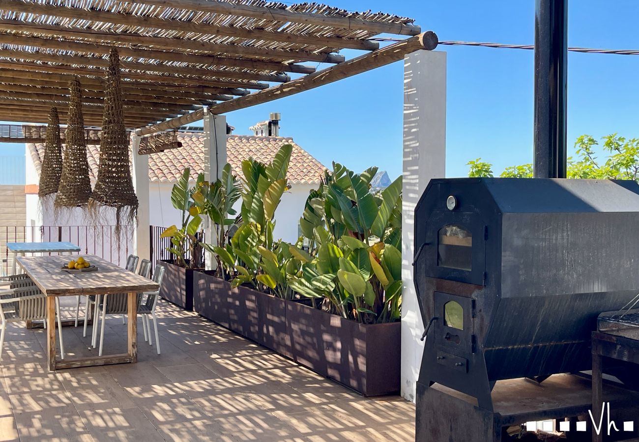 Villa in Teulada - Elegant Villa in Moraira for 6 · Private Pool Close to Town – ALMARE