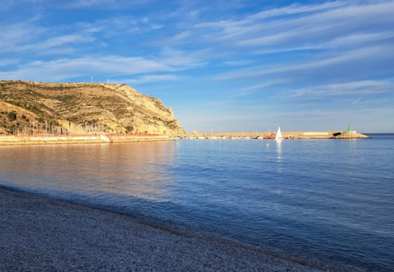 Villa in Teulada - Elegant Villa in Moraira for 6 · Private Pool Close to Town – ALMARE