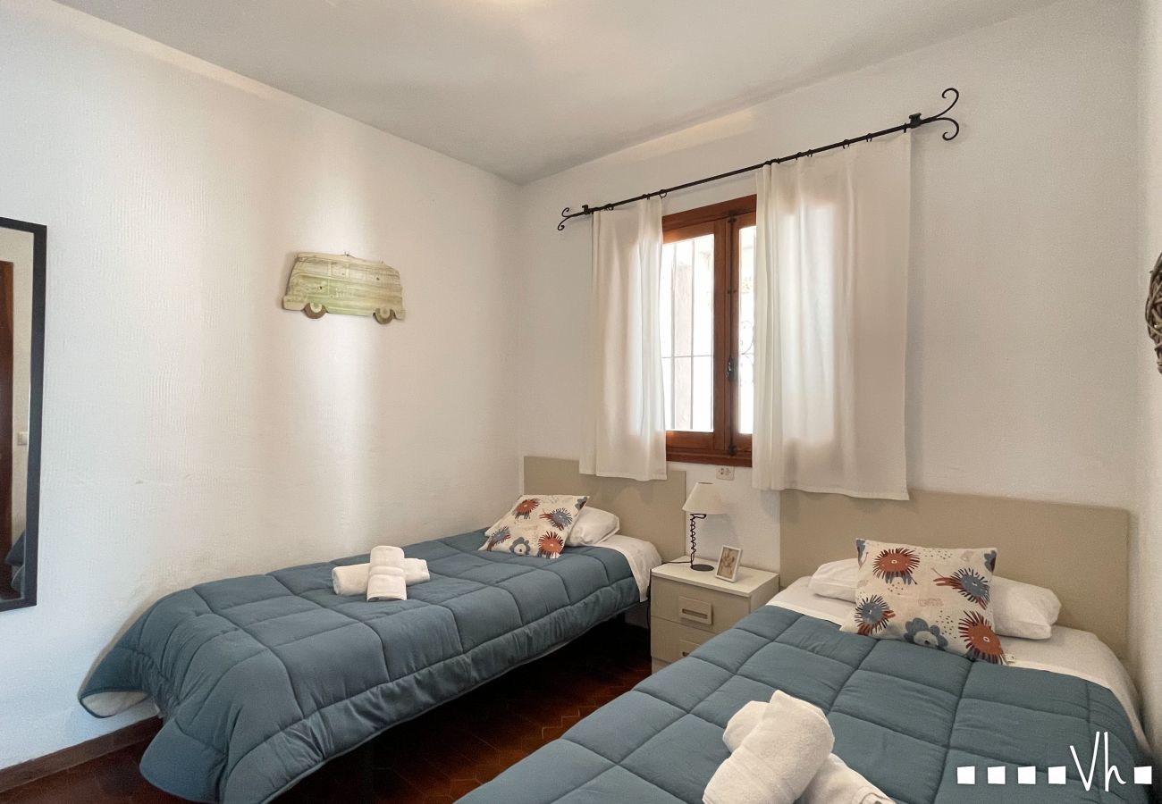 Villa à Benissa - MARINA BALADRAR -Villa en première ligne avec accès direct à la plage de Baladrar, Benissa