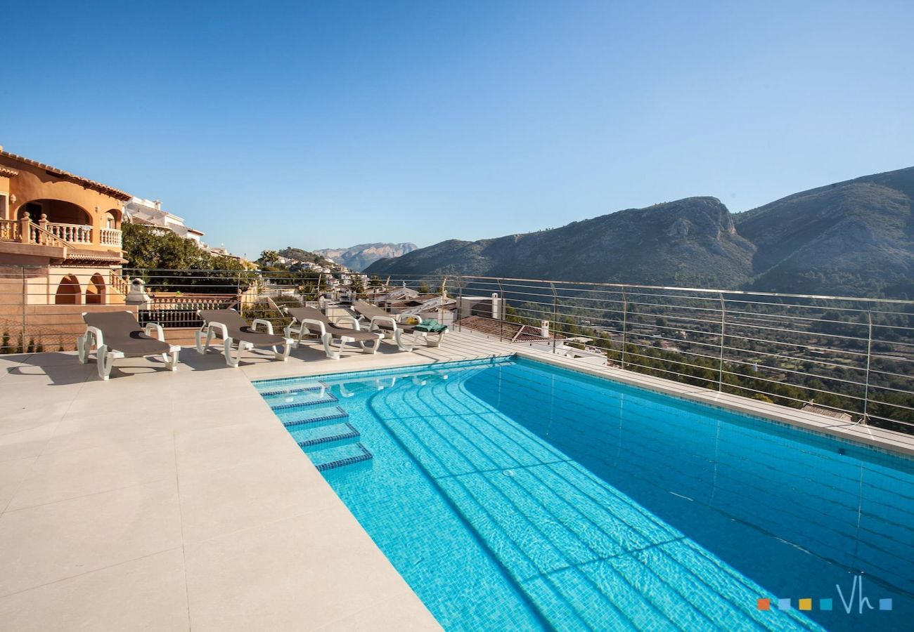 Villa à Pedreguer - CASA AMELIA- Spectaculaire villa moderne pour 6 personnes avec vue sur la montagne 