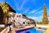 Villa à Moraira - VILLA CHRIS à Moraira – 4 chambres, piscine privée, vue panoramique sur la mer et le port de plaisance, climatisation et Wi-Fi