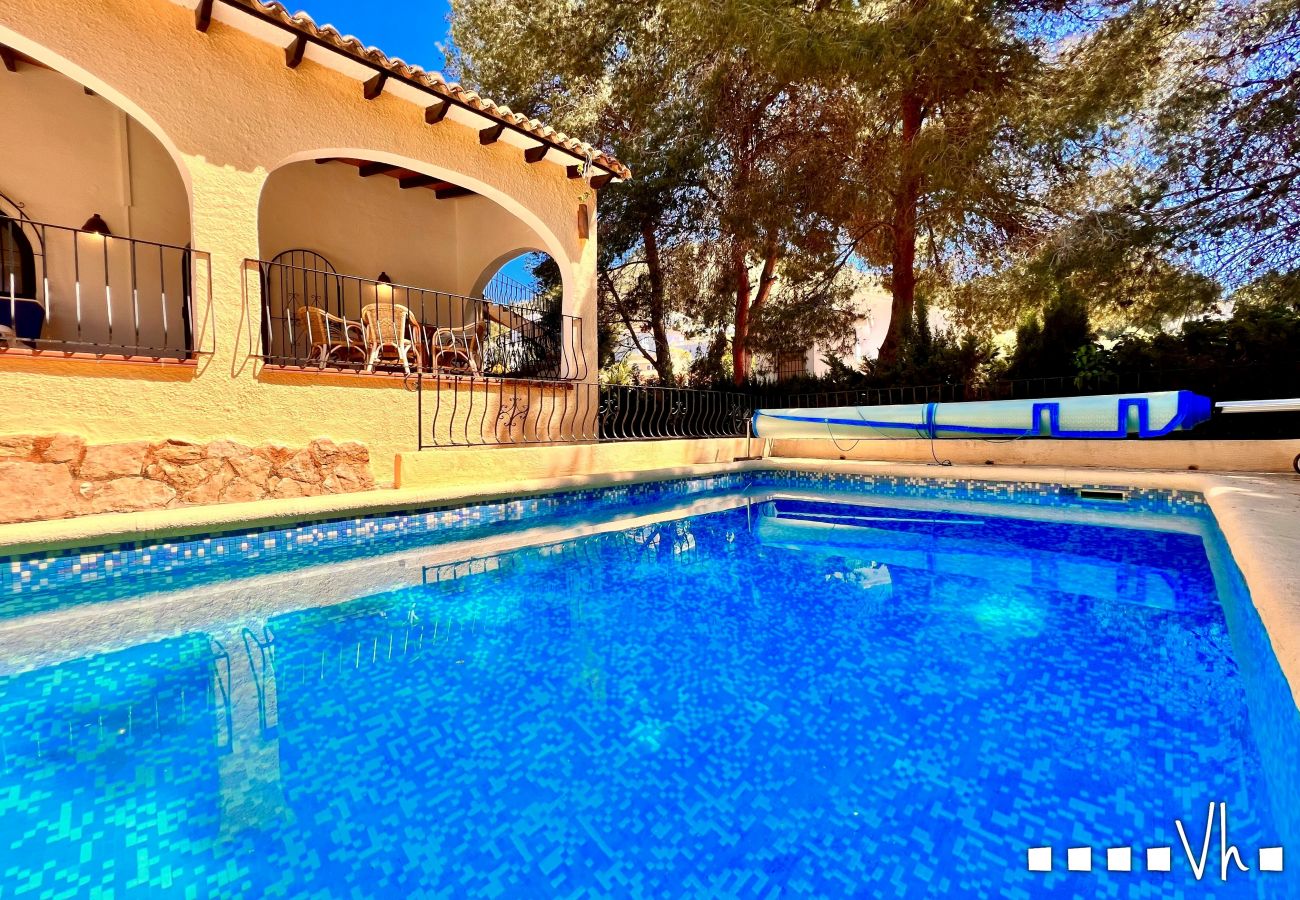 Villa à Moraira - RODRIGANDA - Villa rustique à 700 mètres de la plage d'El Portet