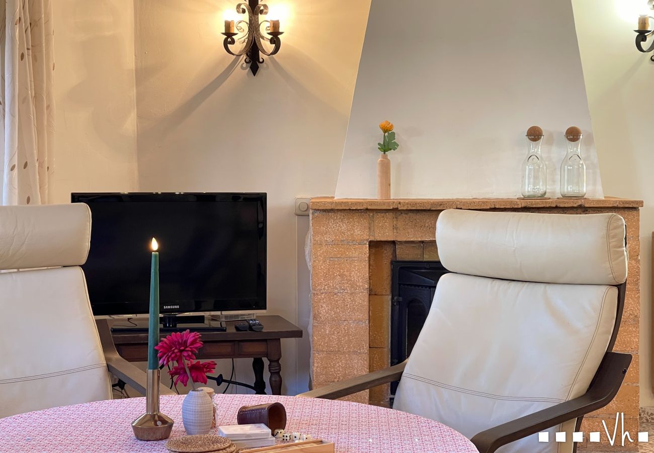 Villa à Moraira - Villa RODRIGANDA à Moraira – 3 chambres, piscine privée, à 700 m de la plage El Portet, climatisation et wifi