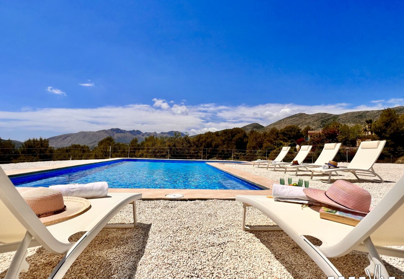 Gîte Rural à Benissa - MATIMI - Maison rurale confortable avec vue sur la mer et les montagnes