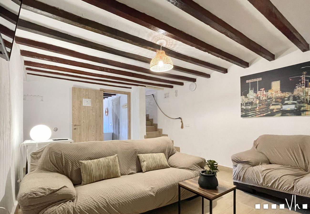 Gîte Rural à Benissa - Villa MATIMI à Benissa – Maison rurale avec piscine, terrasse avec vue, chargeur pour voitures électriques et environnement calme