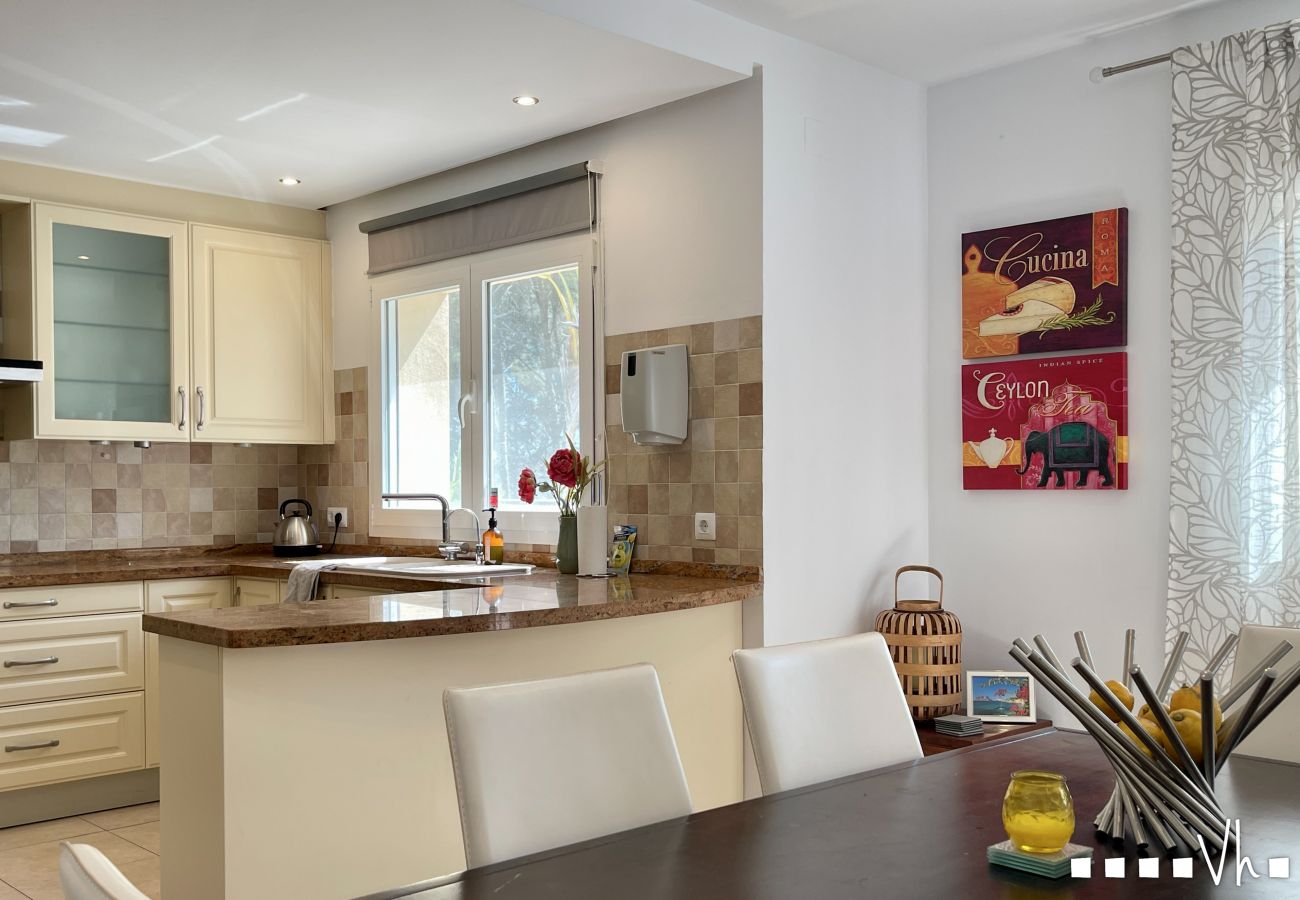 Villa à Moraira - Villa avec piscine privée pour 8 personnes – CASA SUSAN