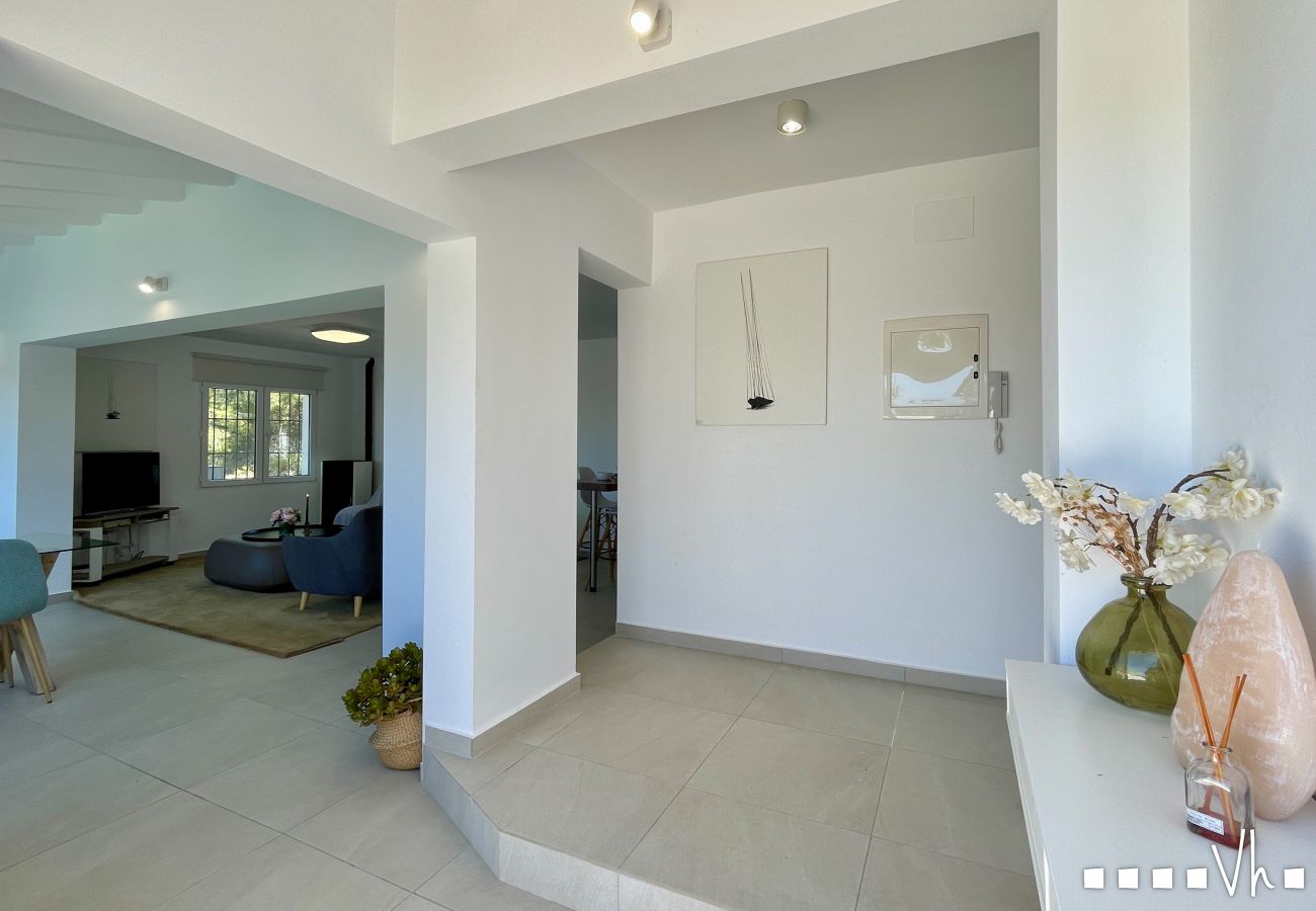 Villa à Teulada - Villa Élégante à Moraira pour 6 · Piscine Privée à Proximité du Centre – ALMARE