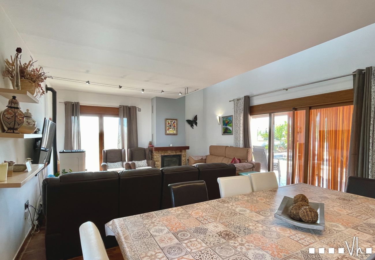 Villa à Calpe / Calp - Villa à Calpe avec Piscine Privée pour 6 - CASA MEDITERRÁNEA
