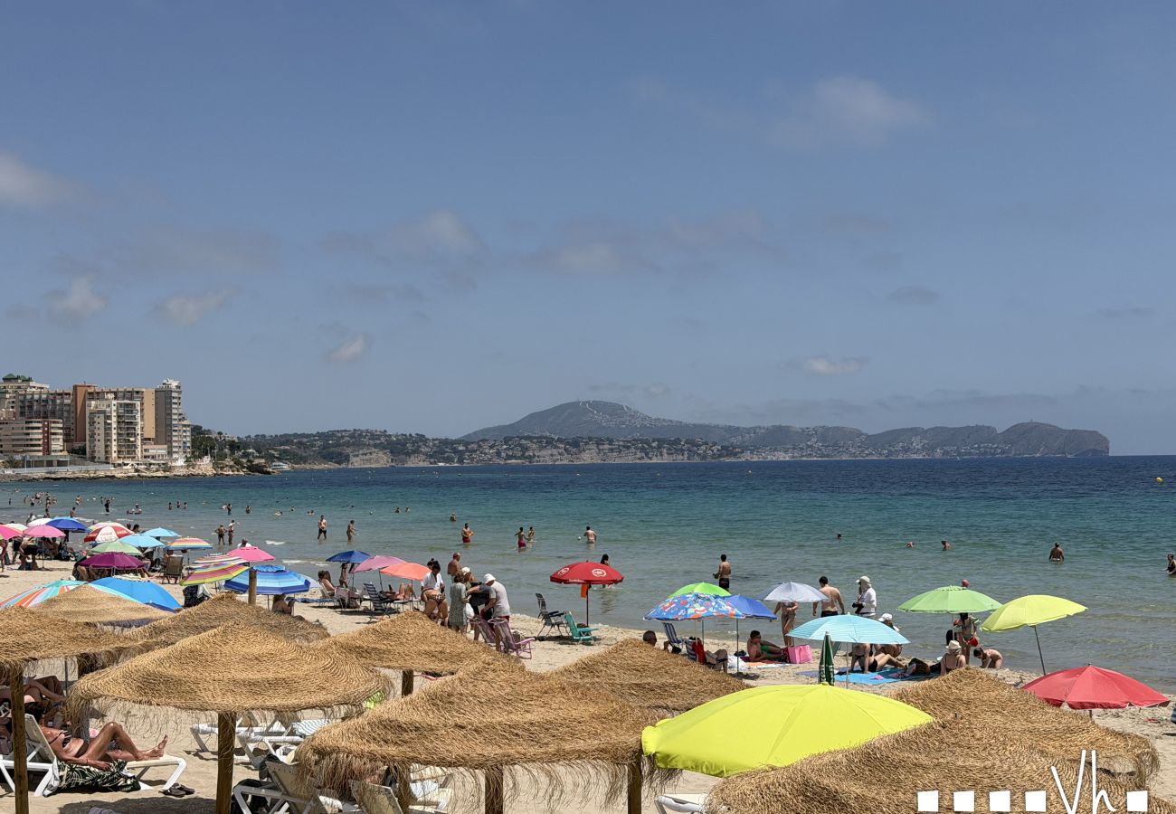 Appartement à Calpe / Calp - Appartement en première ligne à Calpe avec vue mer et piscine - CLAUDIA