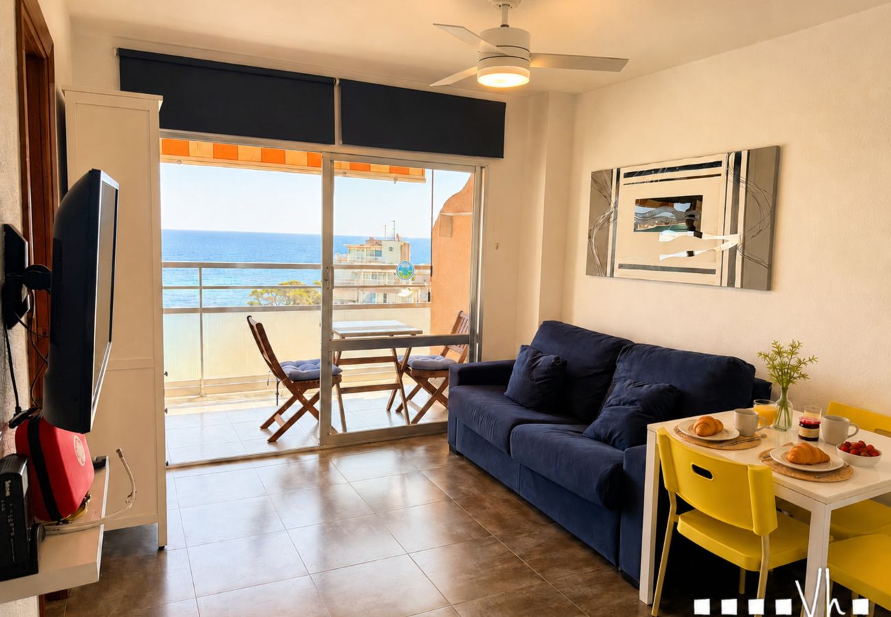 Appartement à Calpe / Calp - Appartement en première ligne à Calpe avec vue mer et piscine - CLAUDIA