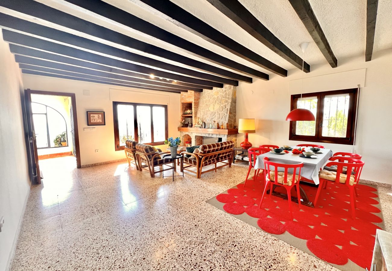 Villa in Benissa - AGUILA - Villa met prachtig zeezicht in Benissa, Costa Blanca, Spanje