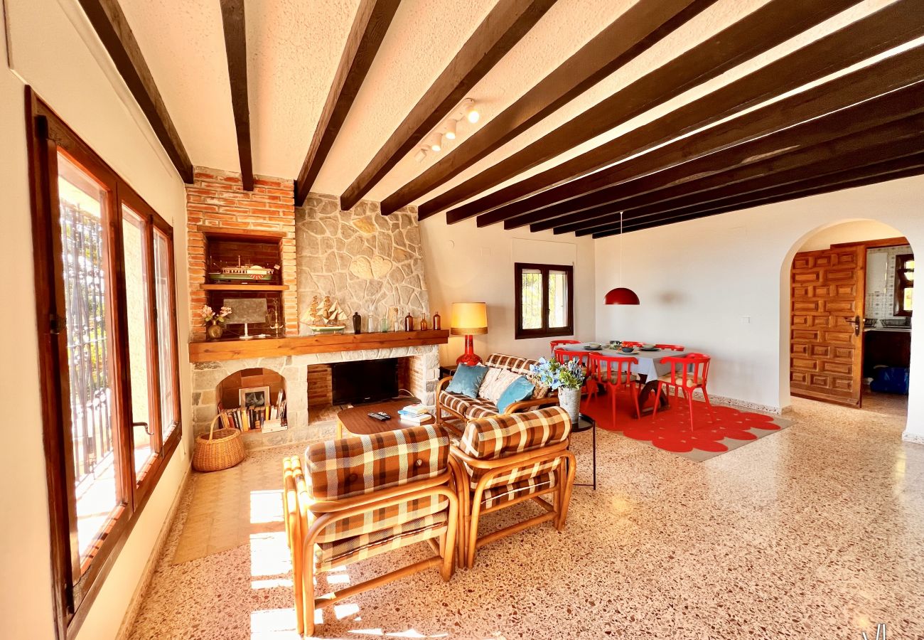 Villa in Benissa - AGUILA - Villa met prachtig zeezicht in Benissa, Costa Blanca, Spanje