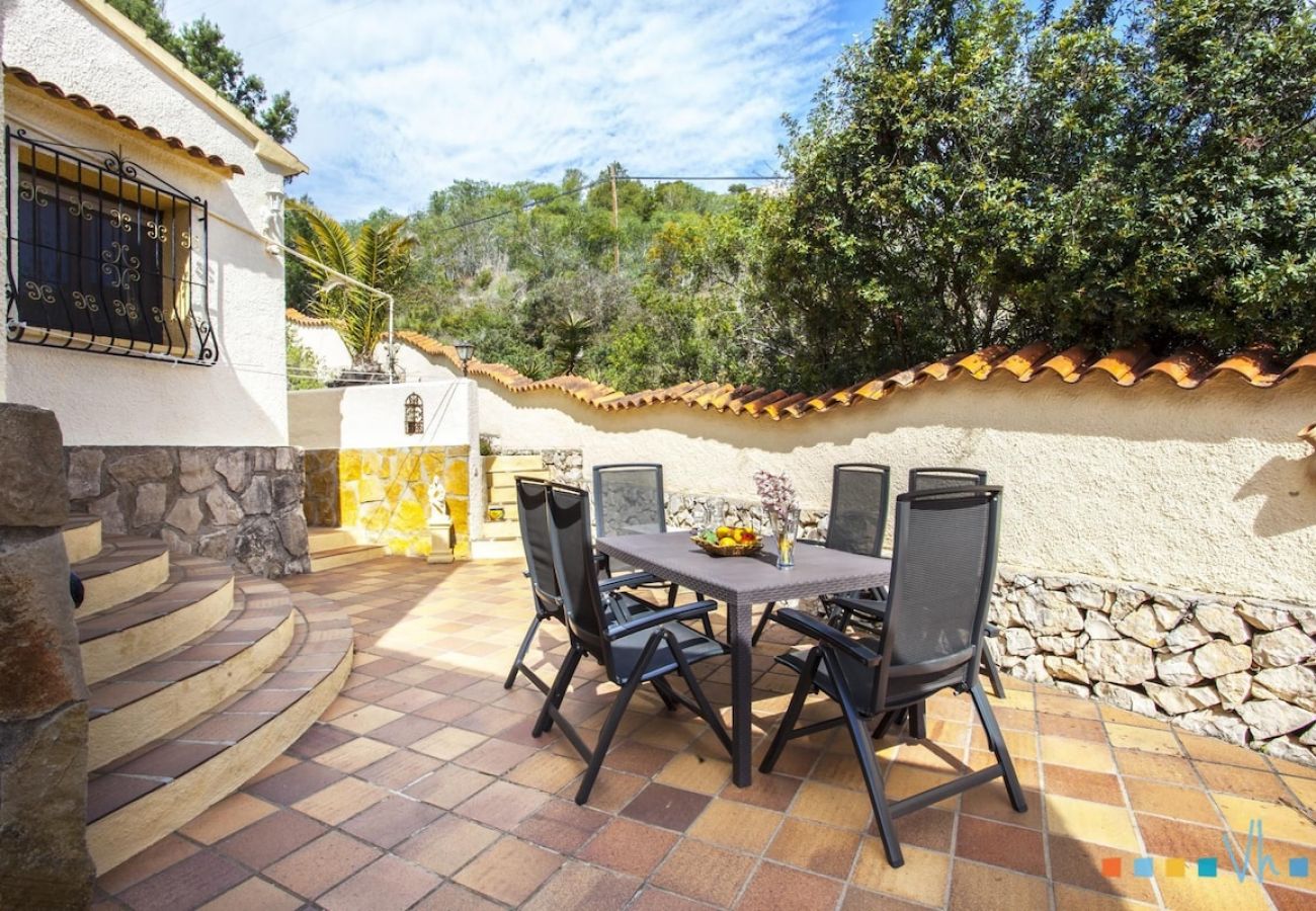 Villa in Benissa - GRALLA - Cozy villa on the  Benissa coast voor 5 personen