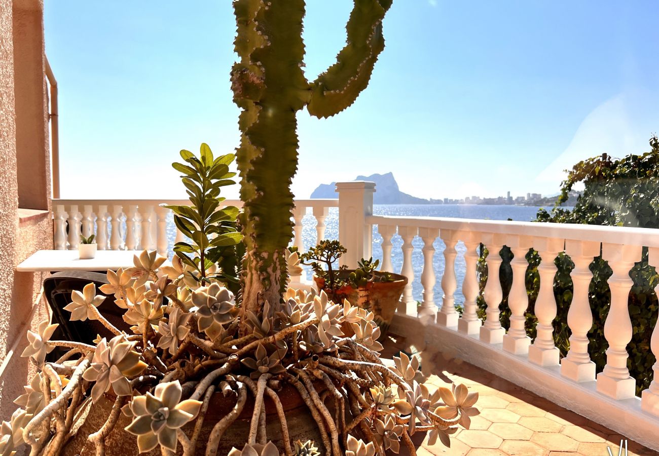 Villa in Benissa - MARINA BALADRAR - Villa in eerste lijn met directe toegang tot de Cala Baladrar, Benissa 