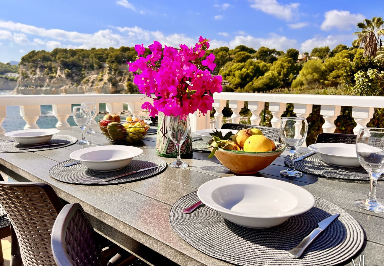 Villa in Benissa - MARINA BALADRAR - Villa in eerste lijn met directe toegang tot de Cala Baladrar, Benissa 