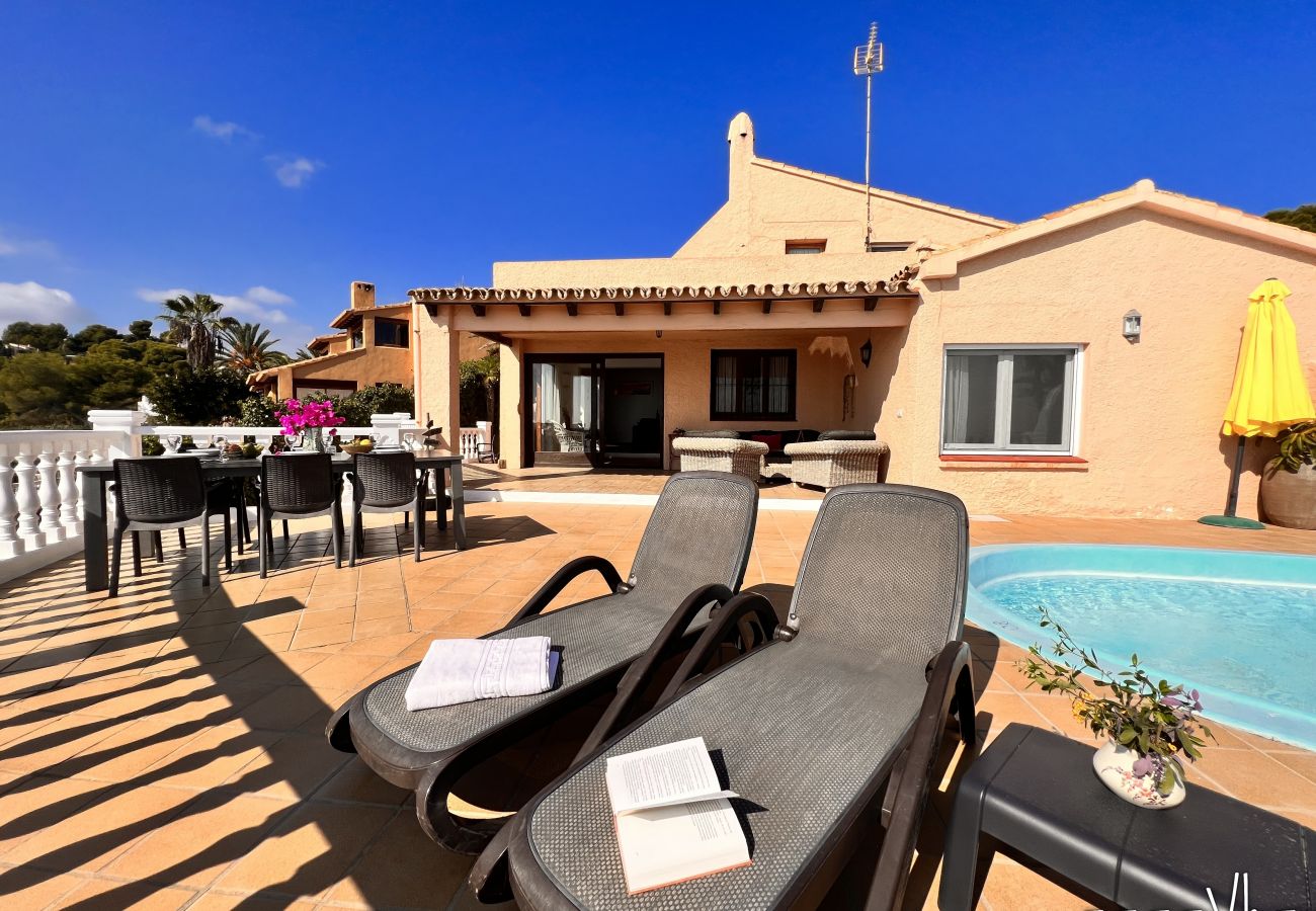 Villa in Benissa - MARINA BALADRAR - Villa in eerste lijn met directe toegang tot de Cala Baladrar, Benissa 