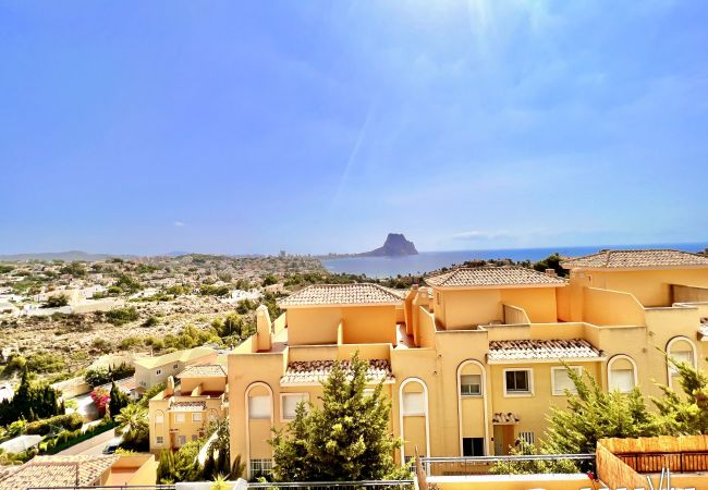 Herenhuis in Calpe - MARYVILLA – Semi-detached property in urbanization Montesol, Calpe, with sea views. 