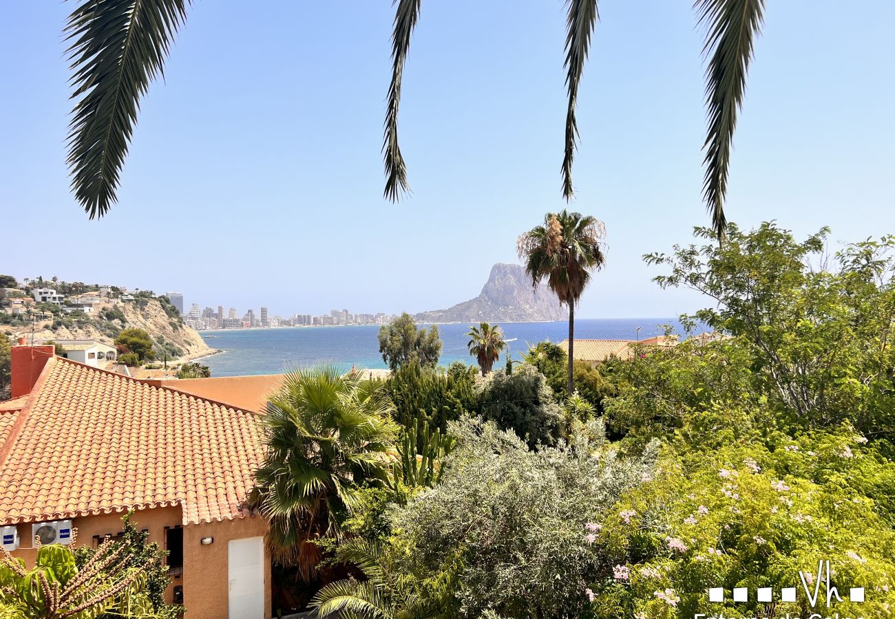 Herenhuis in Calpe - MARYVILLA – Semi-detached property in urbanization Montesol, Calpe, with sea views. 