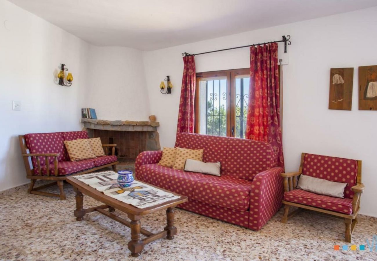 Villa in Benissa - RULLE - Villa for 6 people with spectacular sea views 