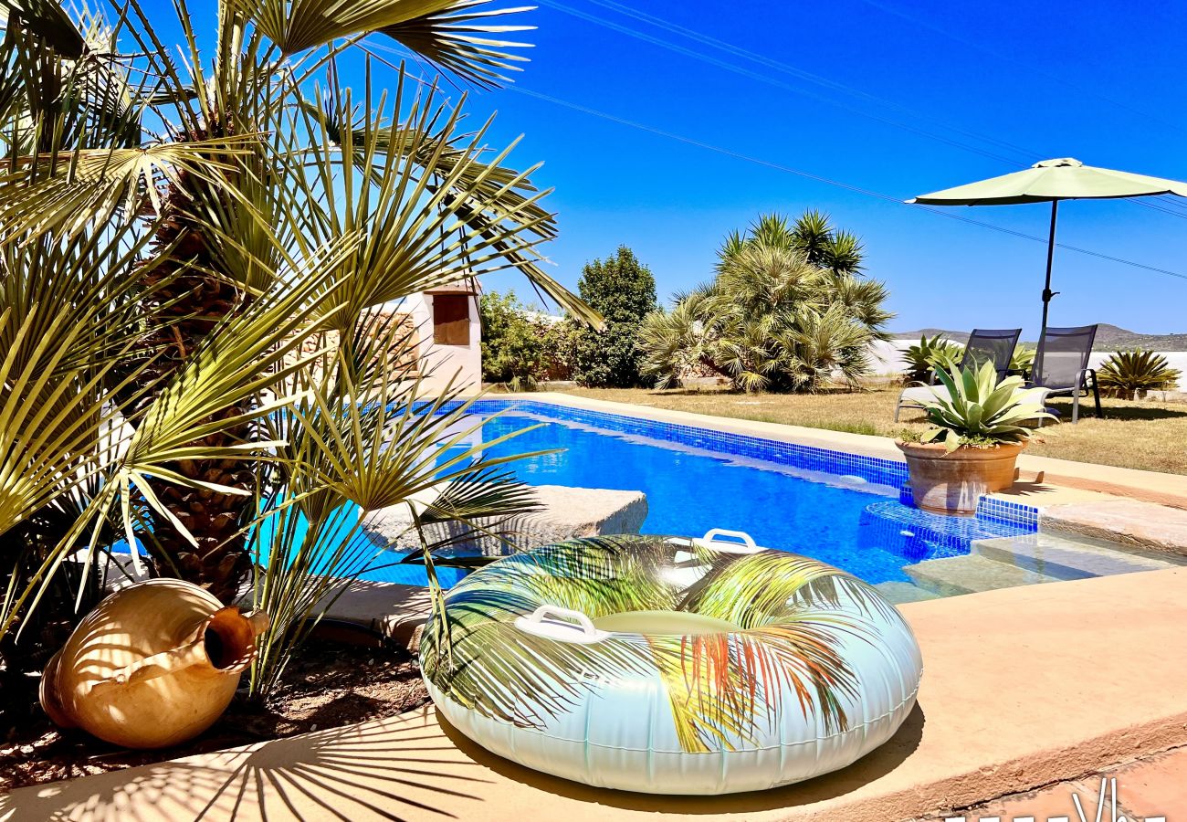 Villa in Benissa - MARIPOSA- Gezellig landhuis met zwembad en uitzicht op de bergen 