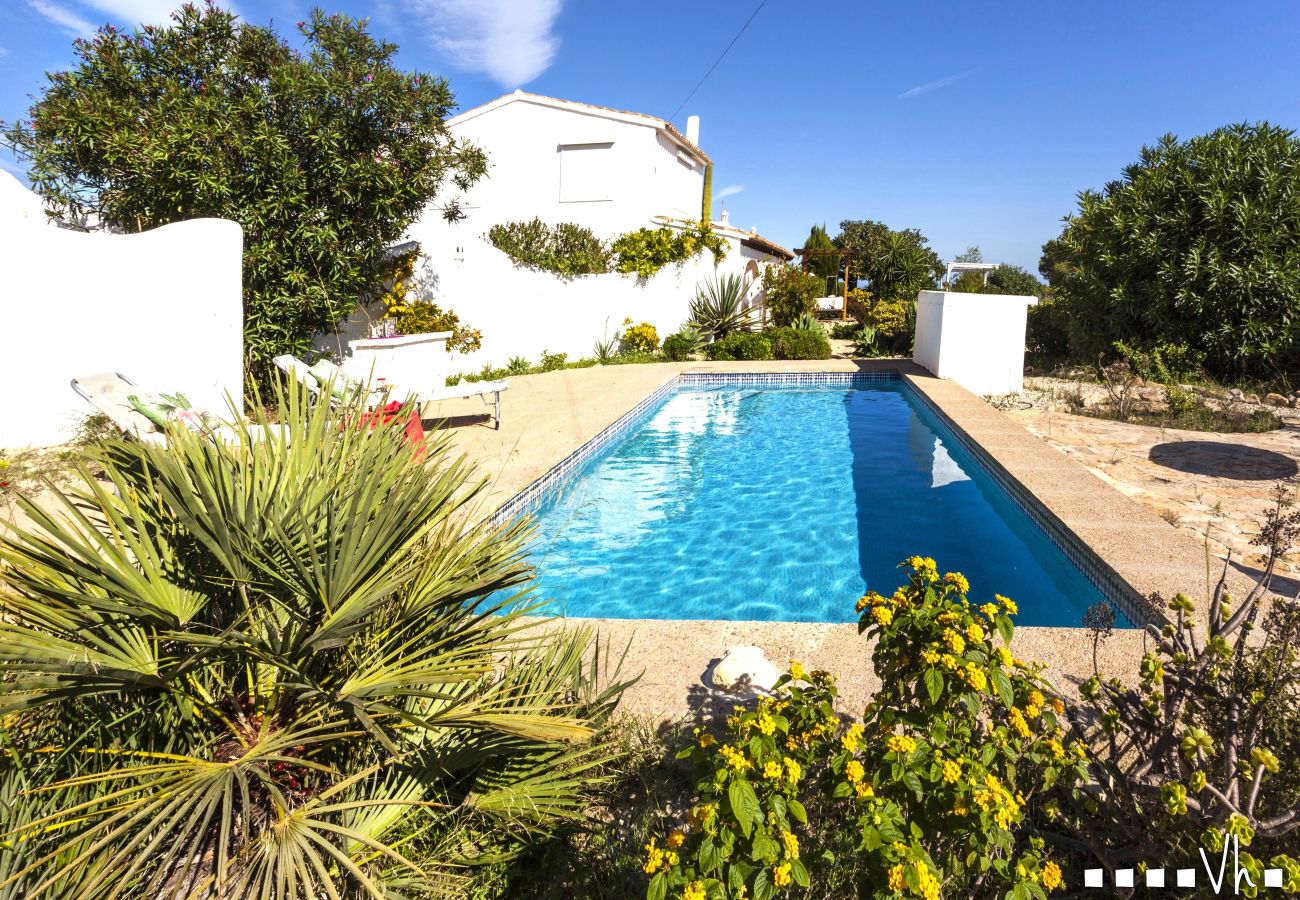 Villa in Moraira - TRES PALMERAS -Rustic villa with fantastic sea views 