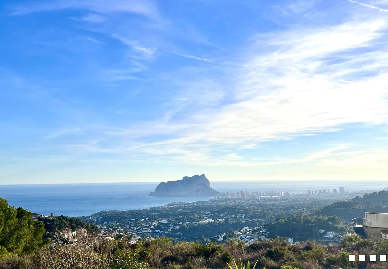 Villa in Moraira - TRES PALMERAS -Rustic villa with fantastic sea views 