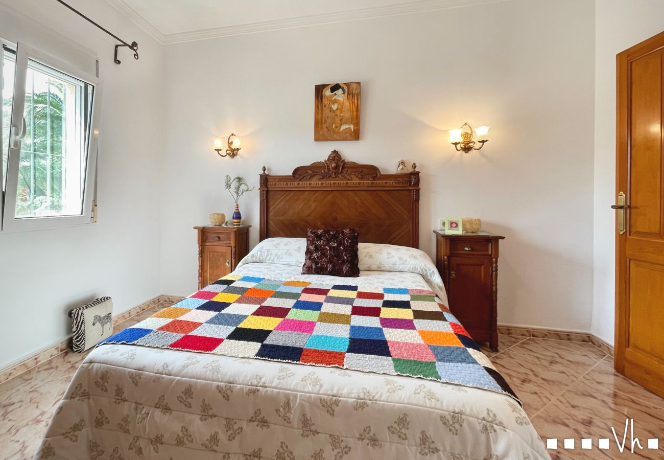 Villa in Benissa - CASA MORA- Charmante rustieke villa met privé zwembad