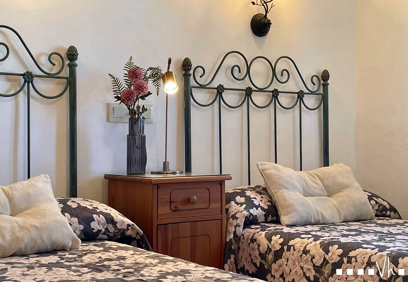 Villa in Benissa - CASA MORA- Charmante rustieke villa met privé zwembad