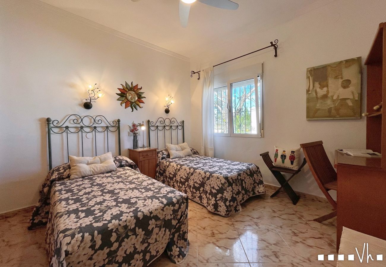 Villa in Benissa - CASA MORA- Charmante rustieke villa met privé zwembad
