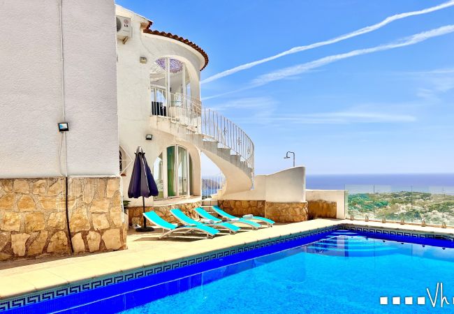 Villa in Benissa - VANILLA - Villa met prachtig uitzicht op zee.