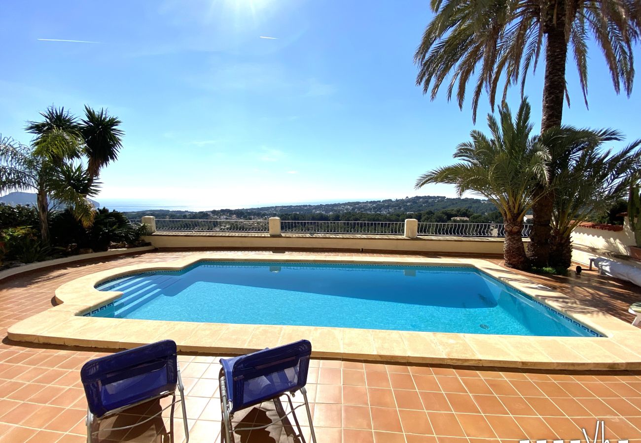 Villa in Moraira - BELLAMAR- Villa with marvellous sea views in Moraira