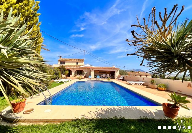 Villa in Benissa - JOWI -Rustige villa met privé zwembad in Benissa, Costa Blanca, Spanje 