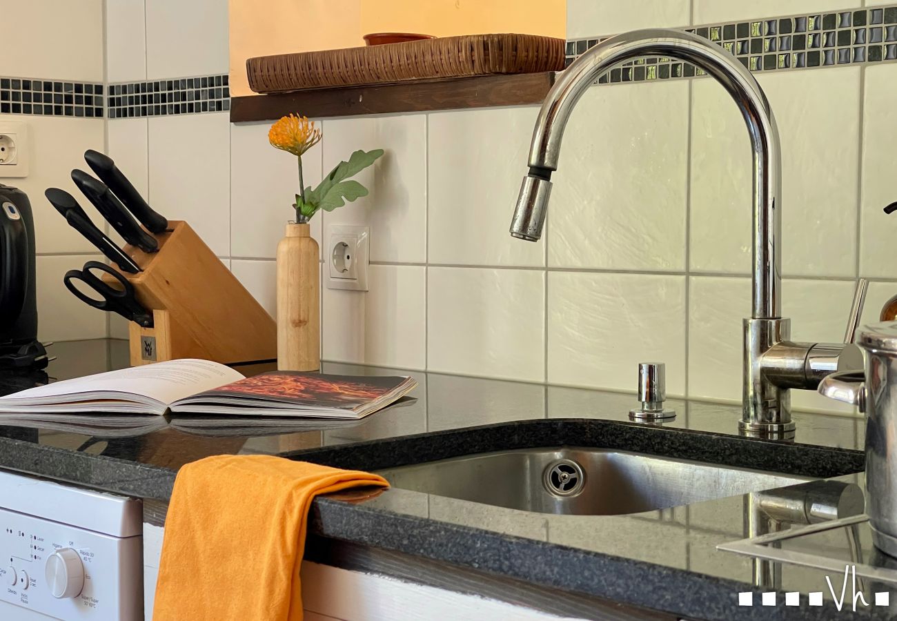 Villa in Moraira - Villa RODRIGANDA in Moraira – 3 slaapkamers, privézwembad, op 700 m van het strand El Portet, airconditioning en wifi