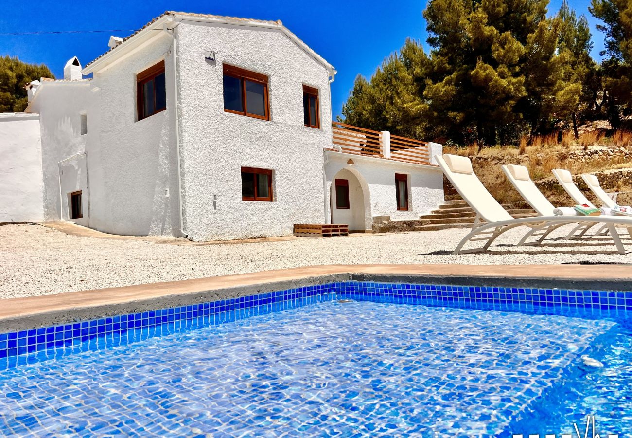 Cottage in Benissa - MATIMI - Gezellig landelijk huis met uitzicht op zee en de bergen