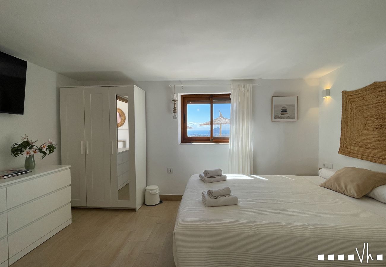 Cottage in Benissa - Villa MATIMI in Benissa – Landhuis met zwembad, terras met uitzicht, oplader voor elektrische auto's en rustige omgeving