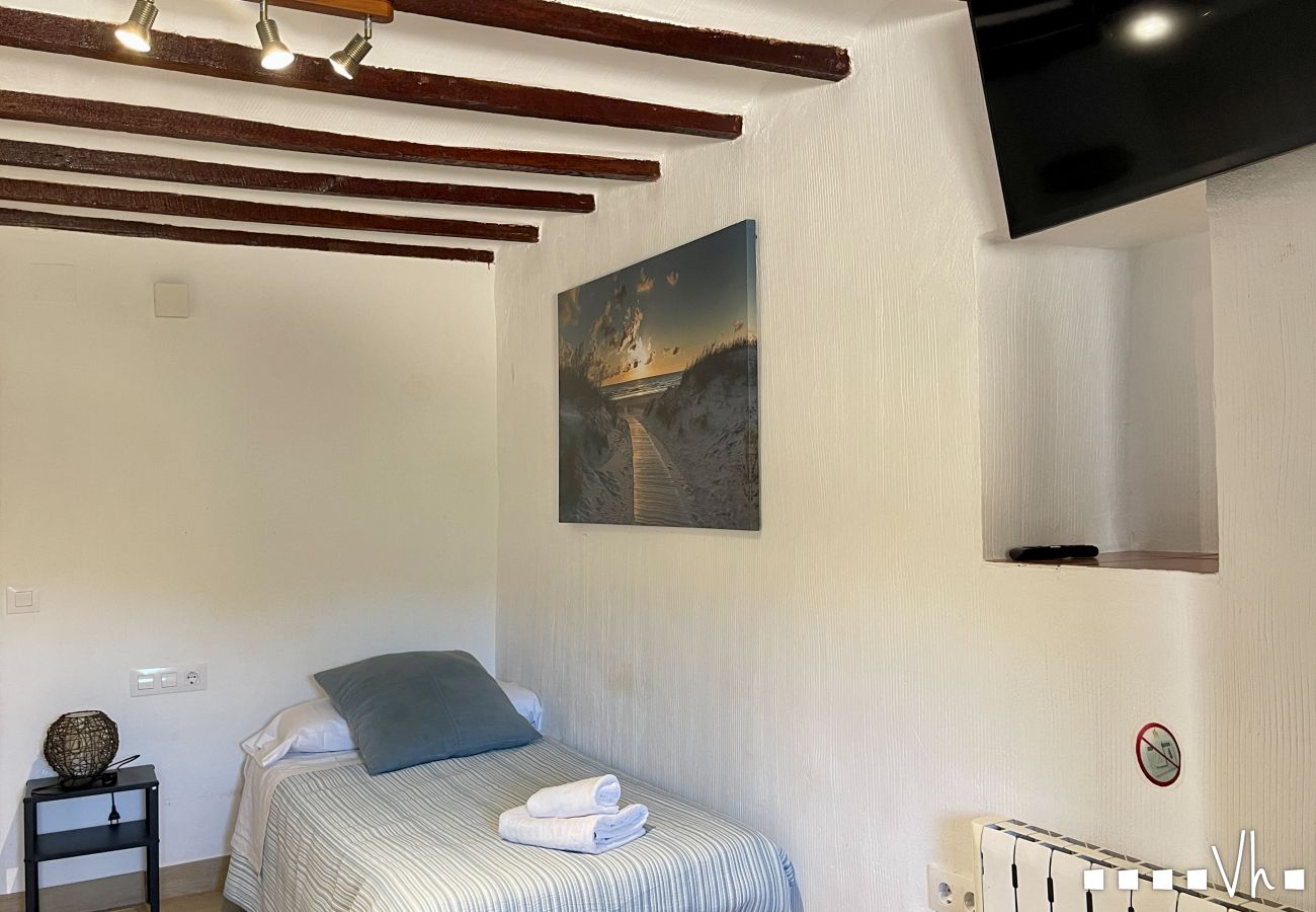 Cottage in Benissa - Villa MATIMI in Benissa – Landhuis met zwembad, terras met uitzicht, oplader voor elektrische auto's en rustige omgeving