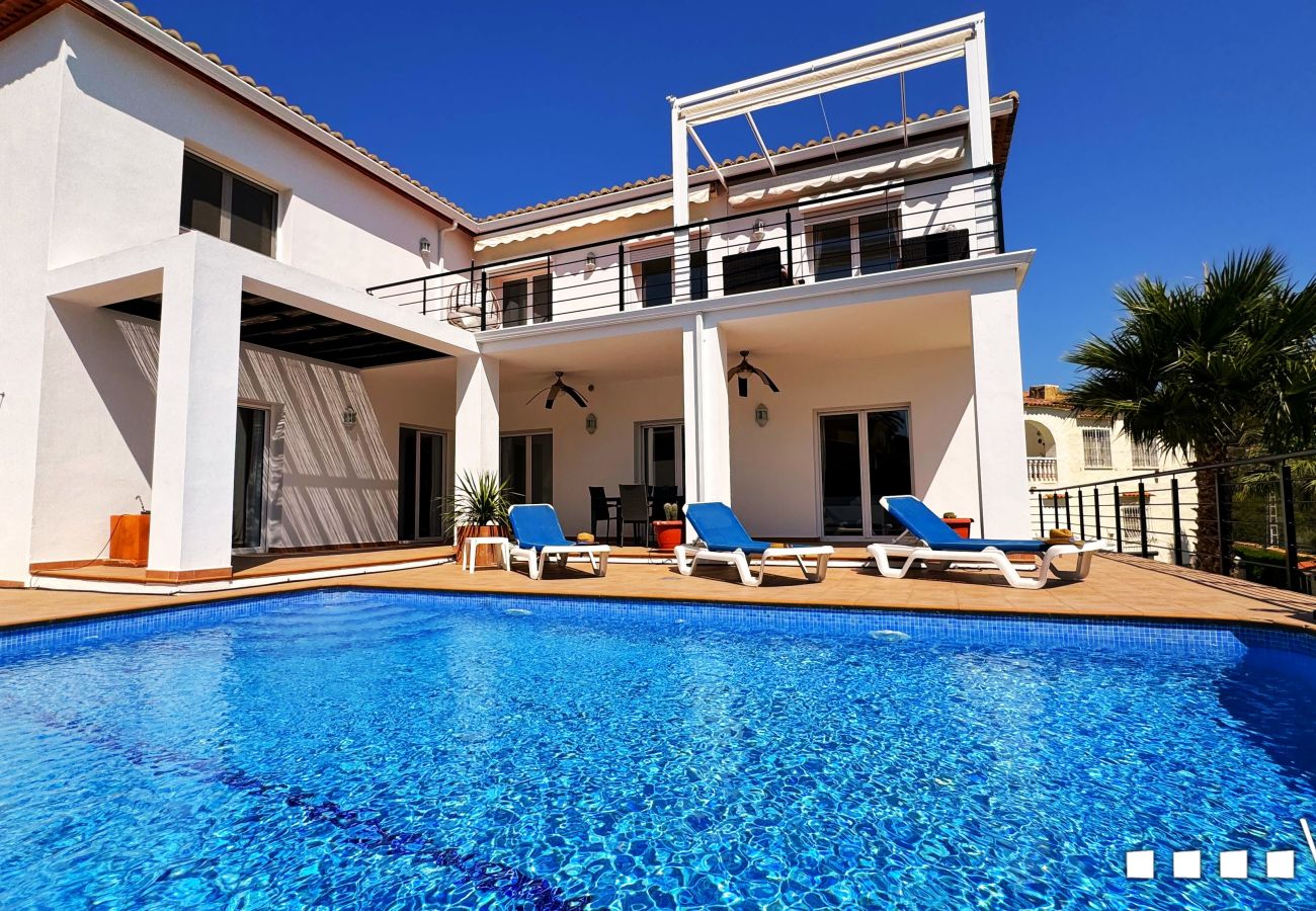 Villa in Benissa - DREAM HOUSE -  Moderne villa voor 8 personen