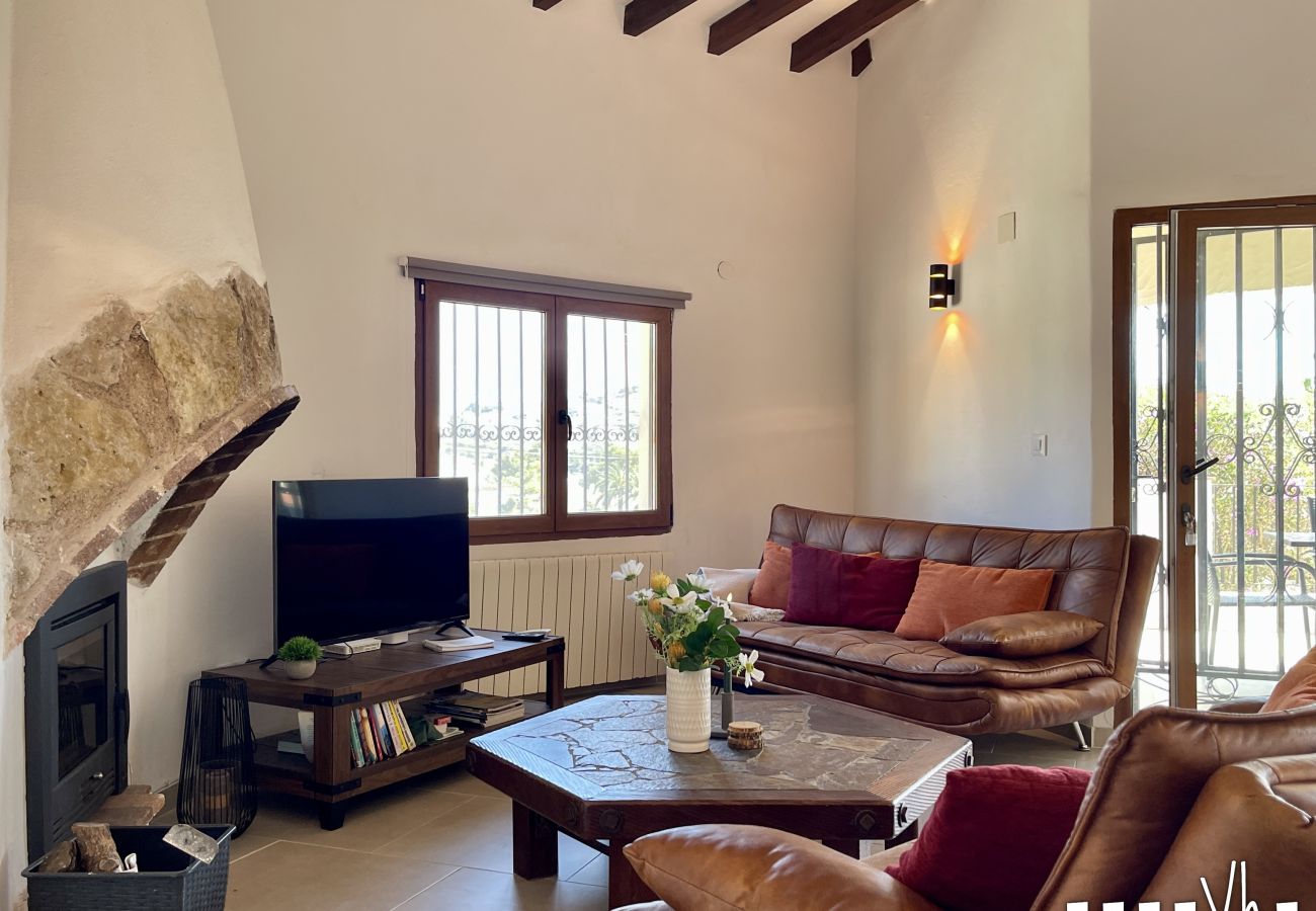 Villa in Moraira - Villa met privézwembad voor 6 personen in Moraira – VILLA ORENSE